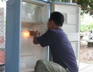 Sửa Tủ Lạnh Aqua Tại Quận Long Biên
